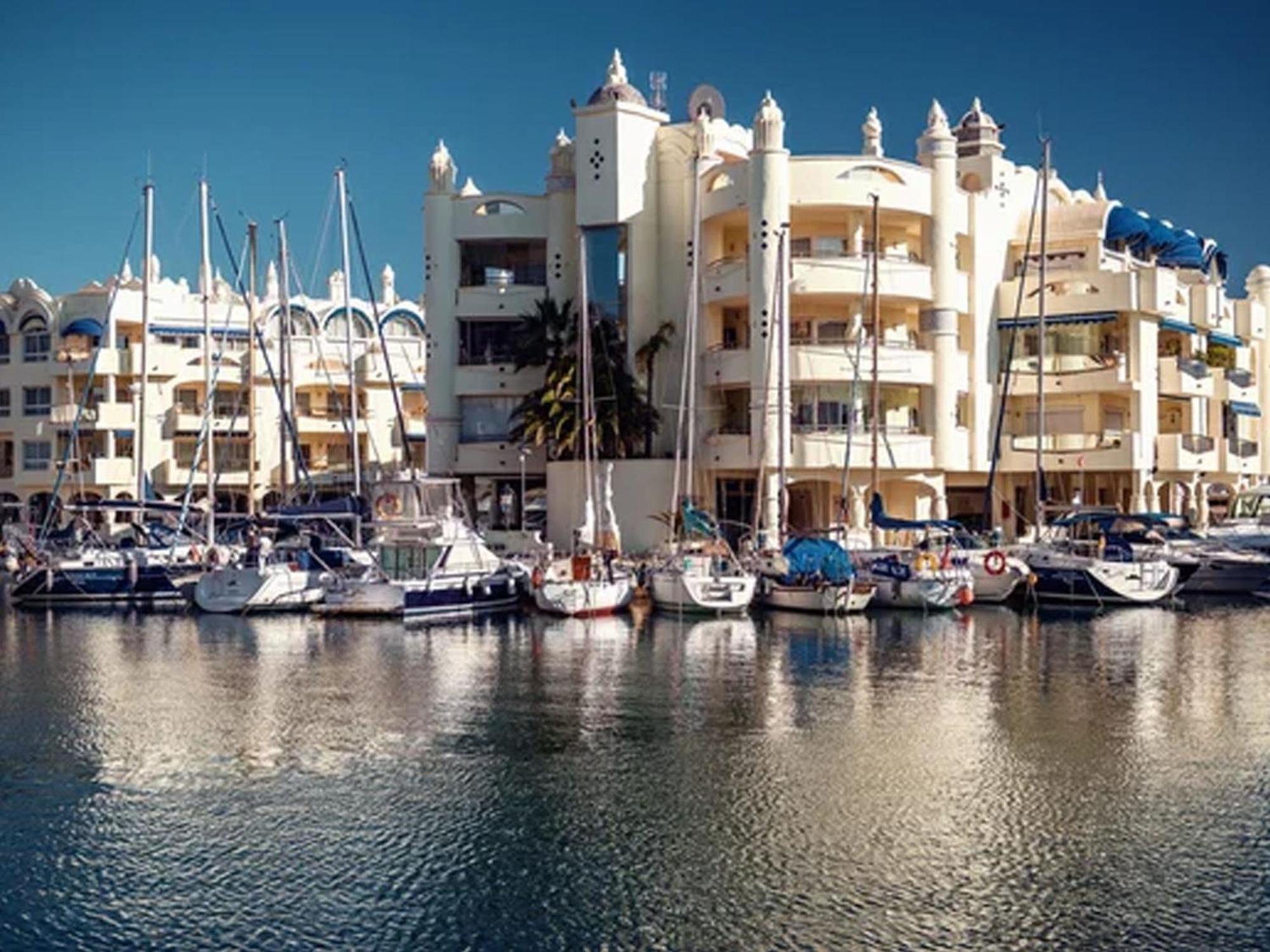 Alay Pool & * Benalmádena